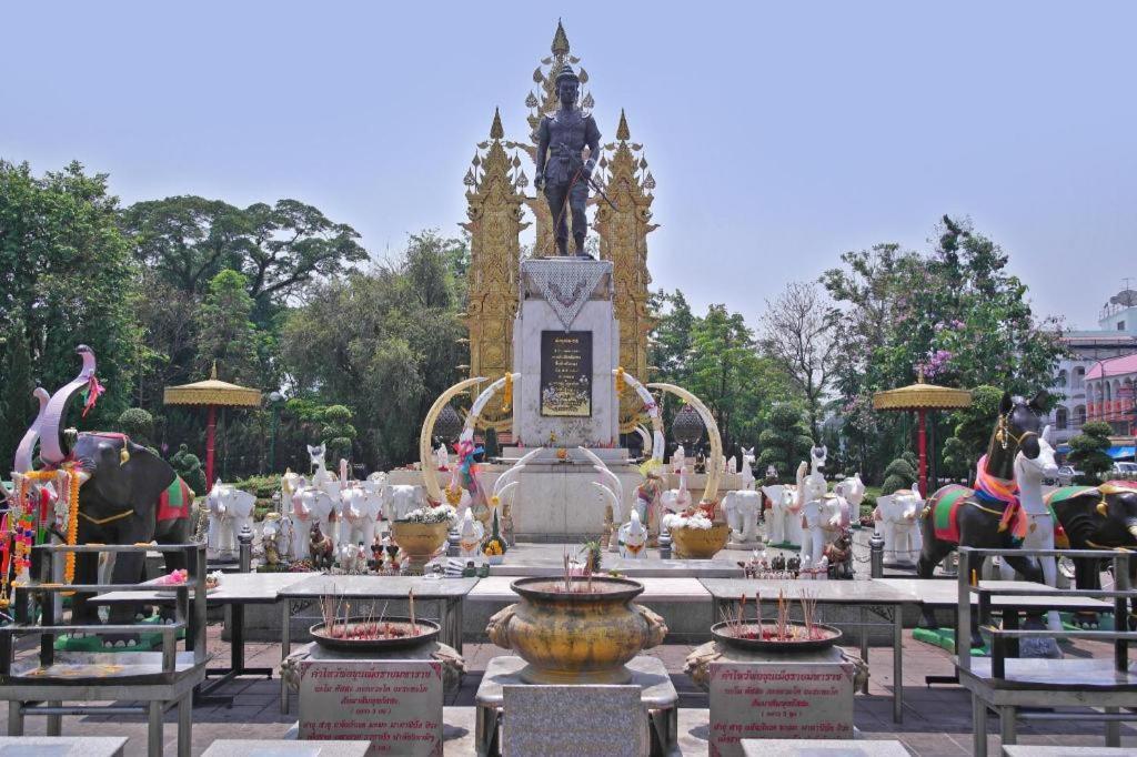 B2 Chiang Rai Night Bazaar Boutique & Budget Hotel Luaran gambar